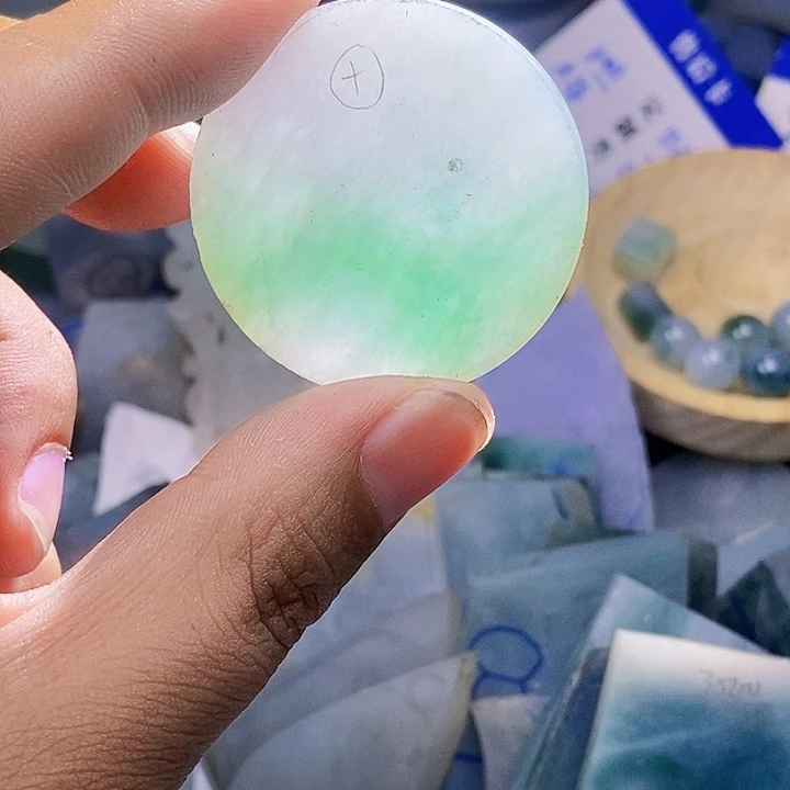 定制翡翠未镶嵌h**h翡翠