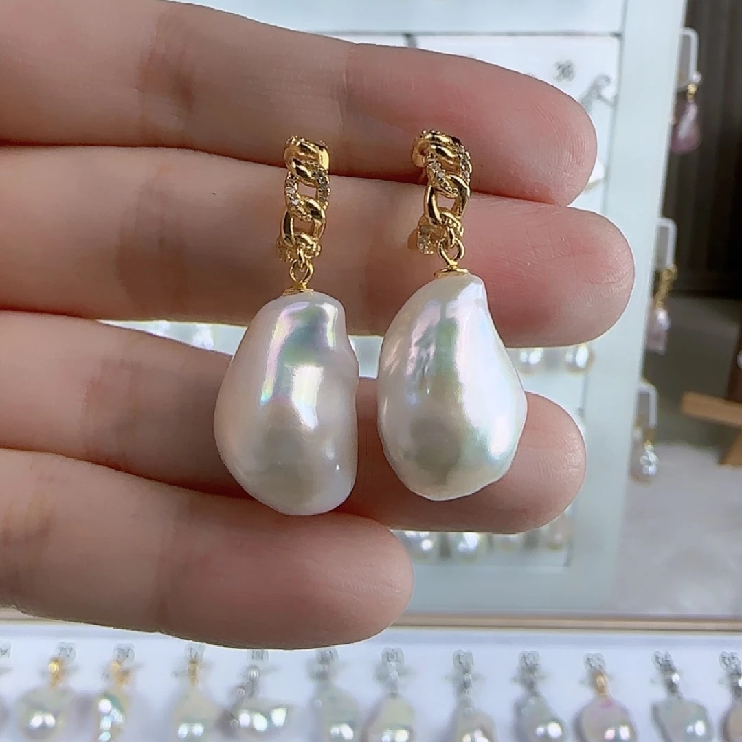淡水珍珠耳饰未镶嵌