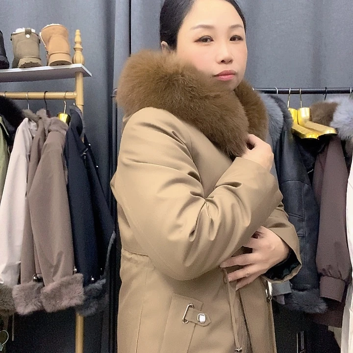 感****?卡其色单件上衣