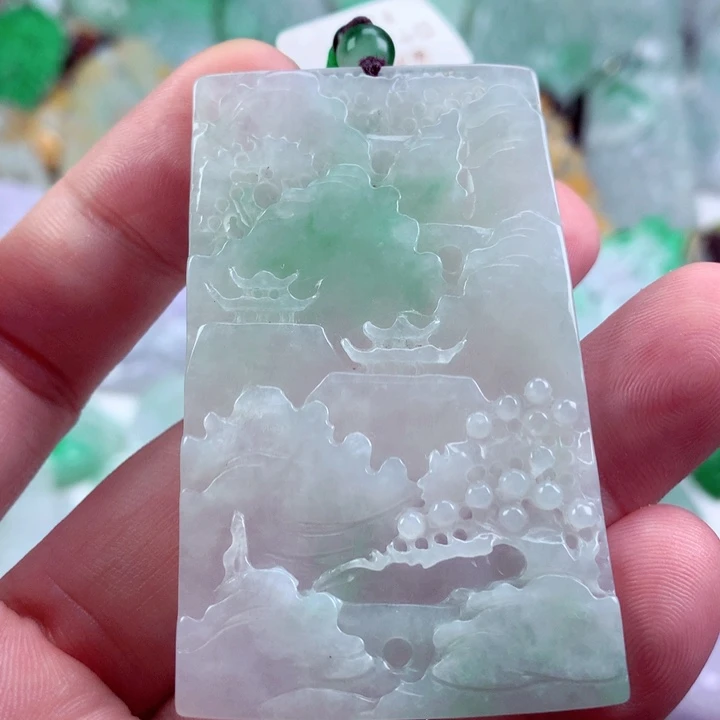 吊坠(不含链)未镶嵌翡翠