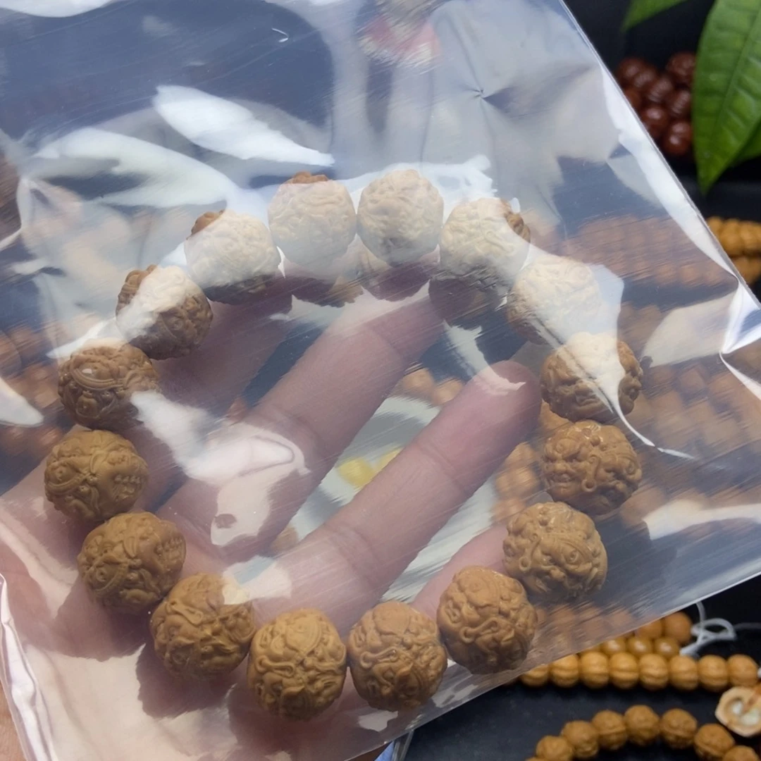 猴头核桃手串刘*九面手串