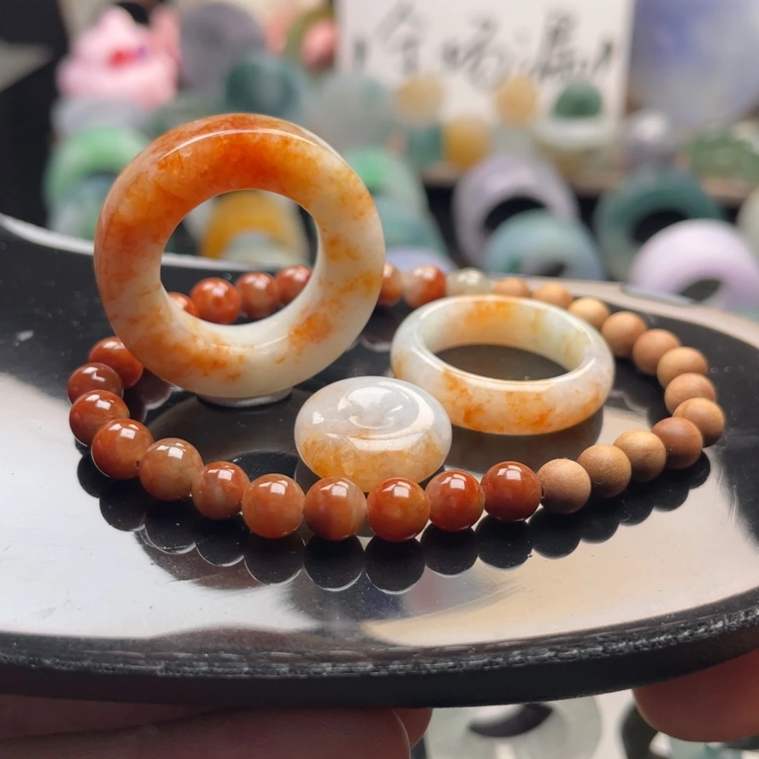 定制翡翠未镶嵌  火烧云（左戒圈）