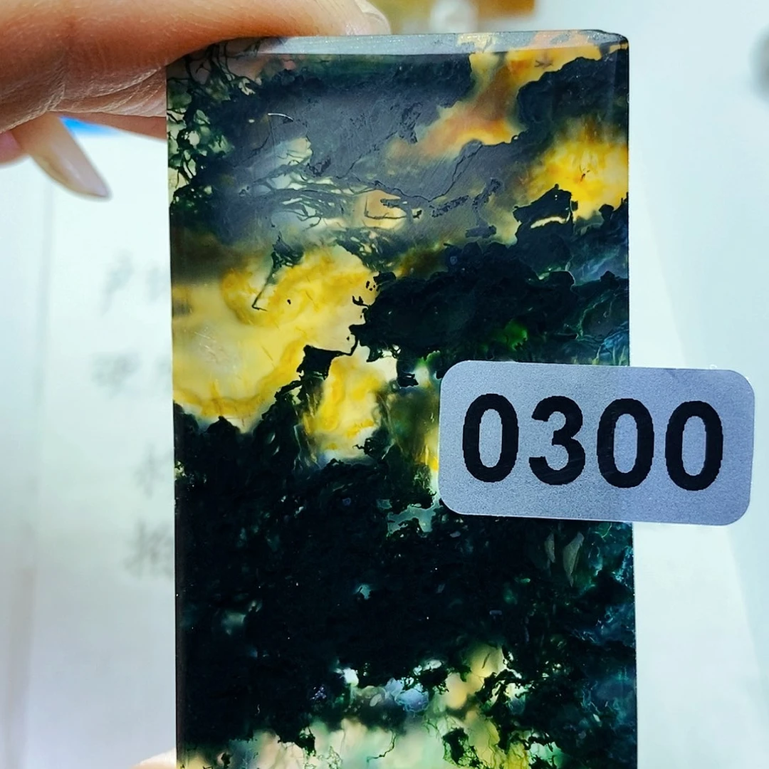 未镶嵌颈饰玛瑙/玉髓色****哥