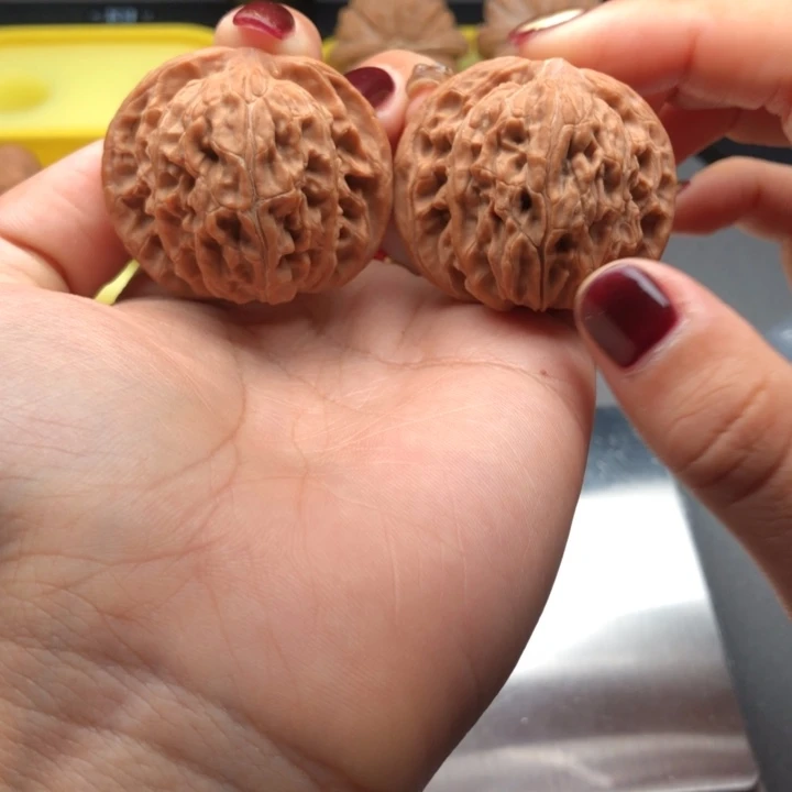 文玩核桃把件39尺磨盘