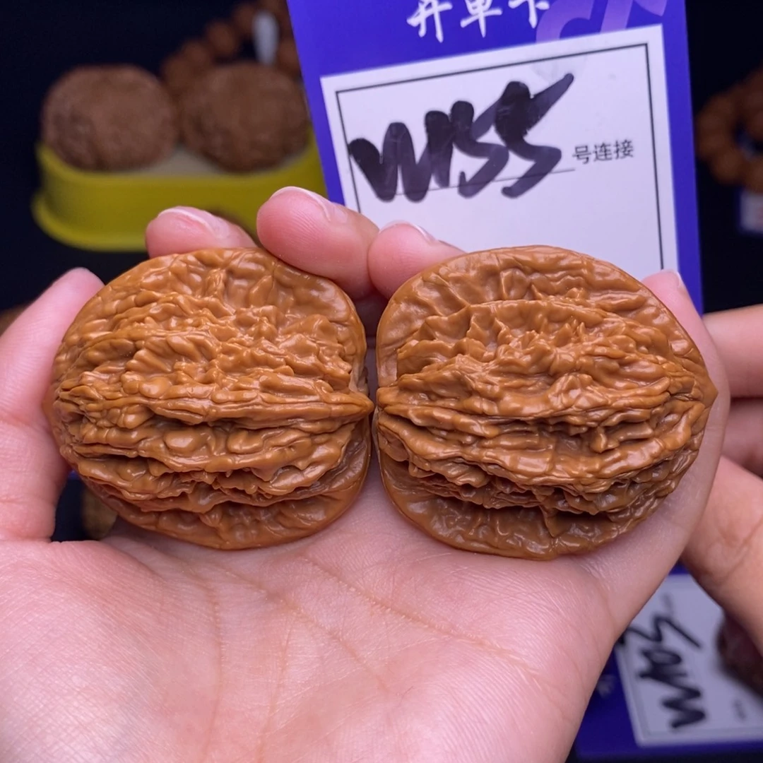 吊坠文玩核桃W155链接 虎头39尺
