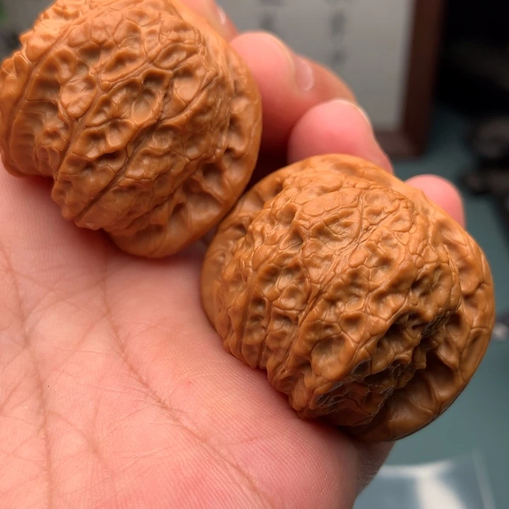 把件文玩核桃一*血麒麟10