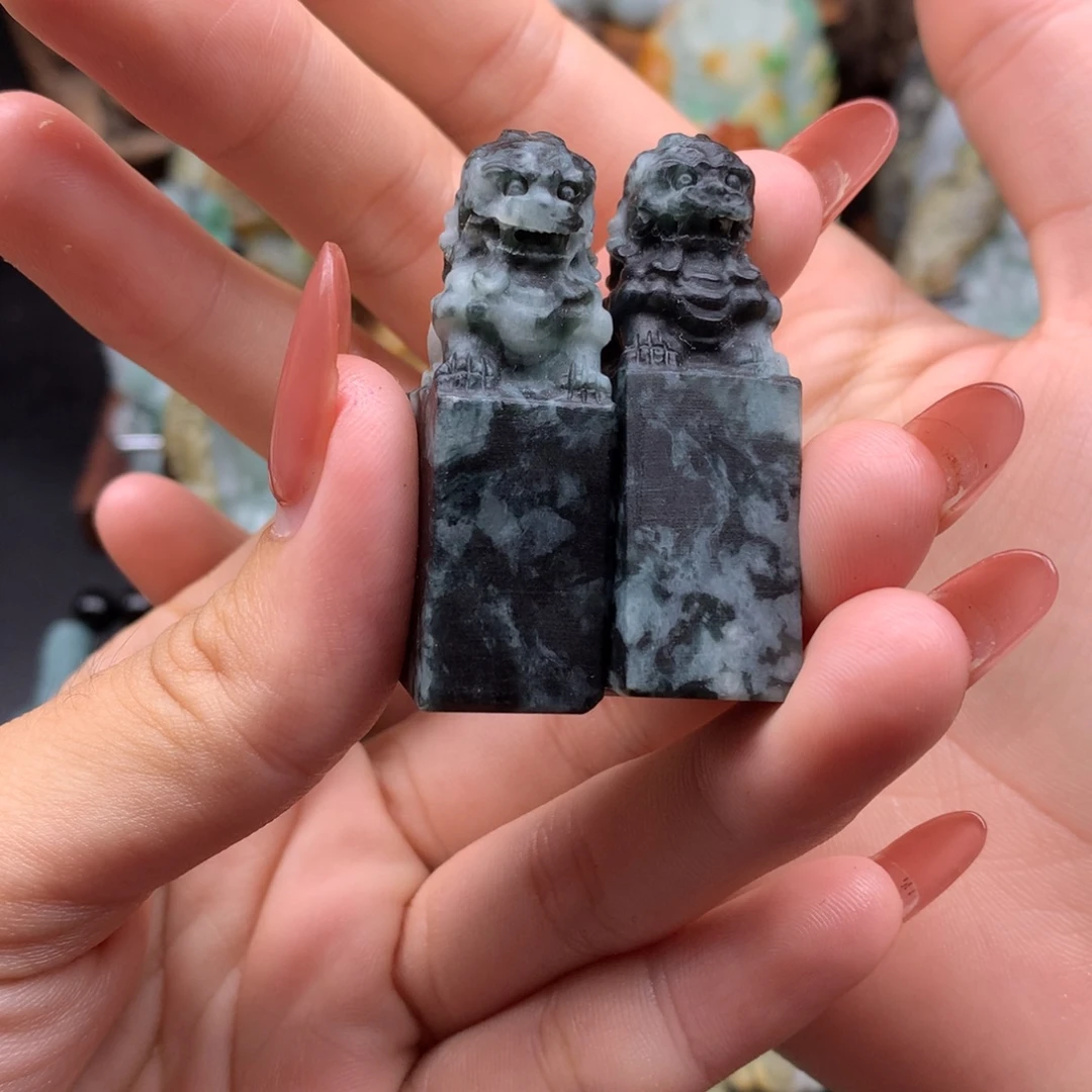 定制翡翠未镶嵌翡翠