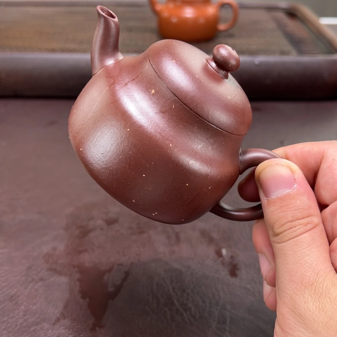 茶壶紫砂汽修厂和机械设备