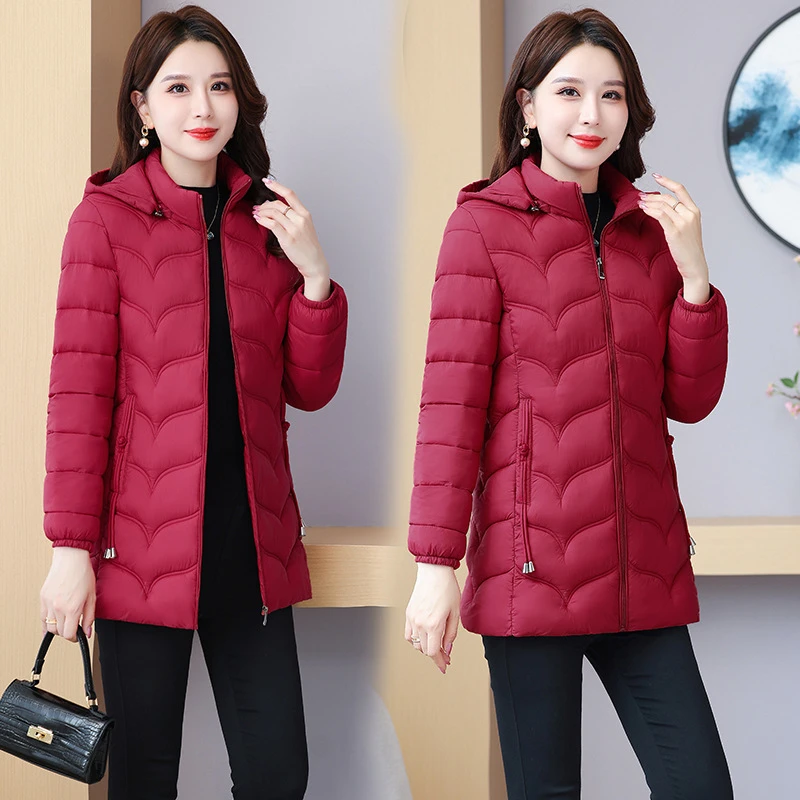 秋冬新款轻薄妈妈装女士时尚大方气质洋气中长款棉袄外套羽绒棉服