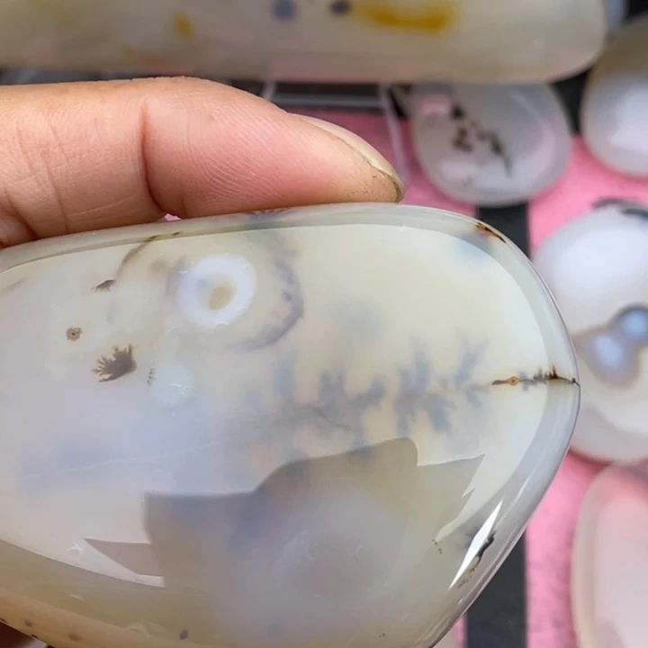 雲***開玛瑙/玉髓未镶嵌玉髓马达加斯加玉髓玛瑙