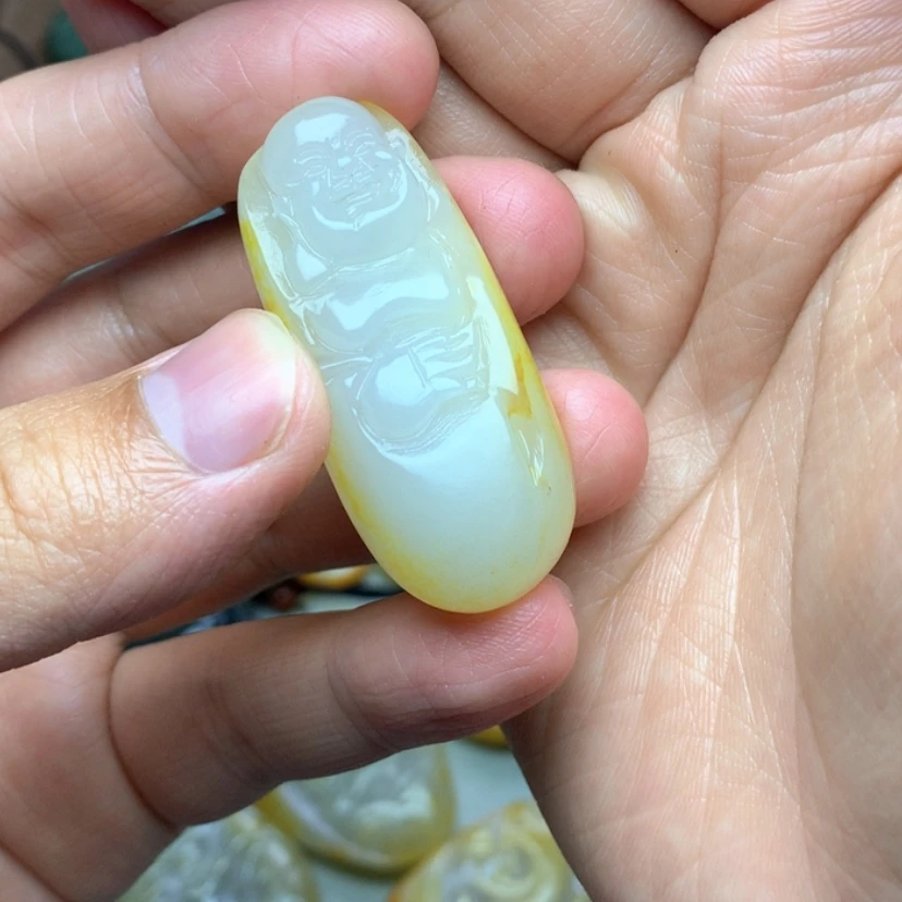 【闪购商品】颈饰未镶嵌和田玉