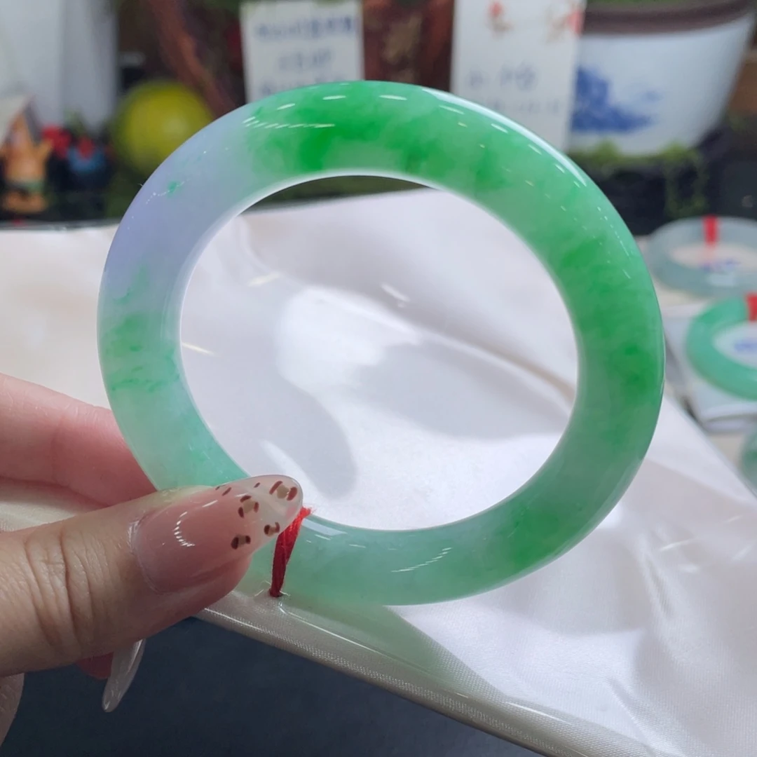 翡翠未镶嵌手镯54.6圈圆 性价比高