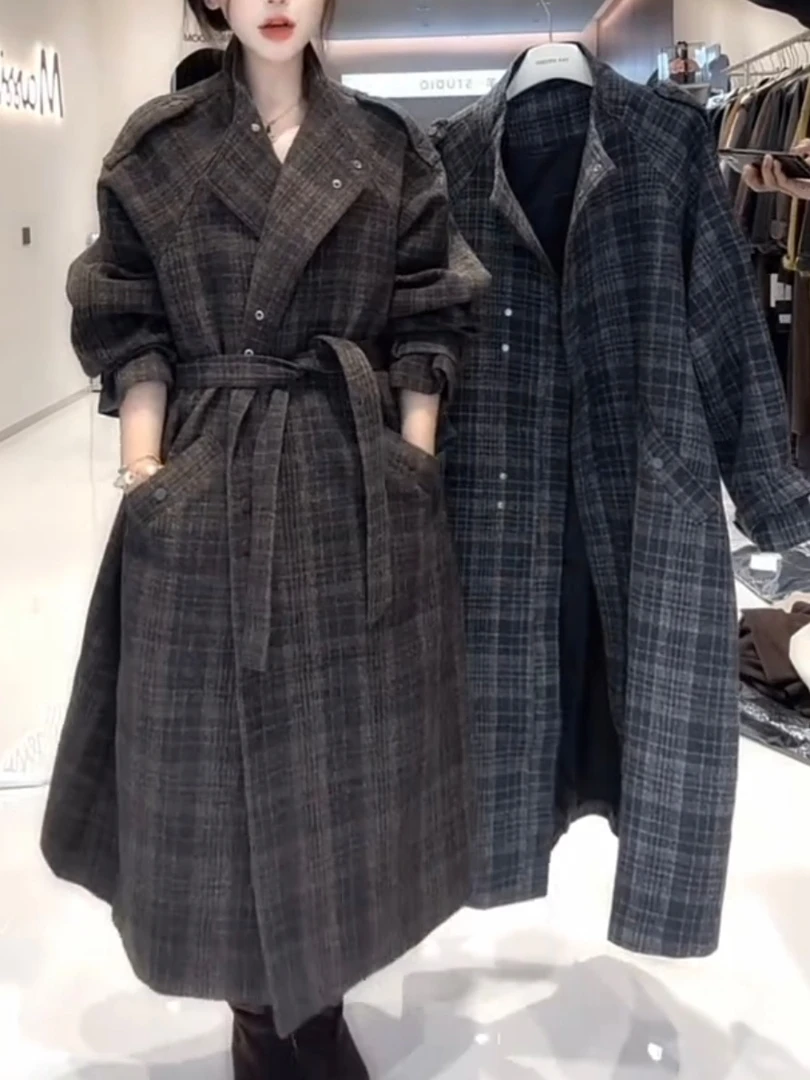 秋冬季英伦风设计感加厚保暖格子毛呢外套宽松显瘦气质长款大衣