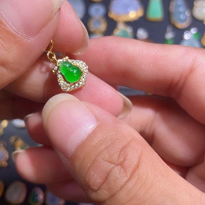 翡翠银S925镶嵌颈饰