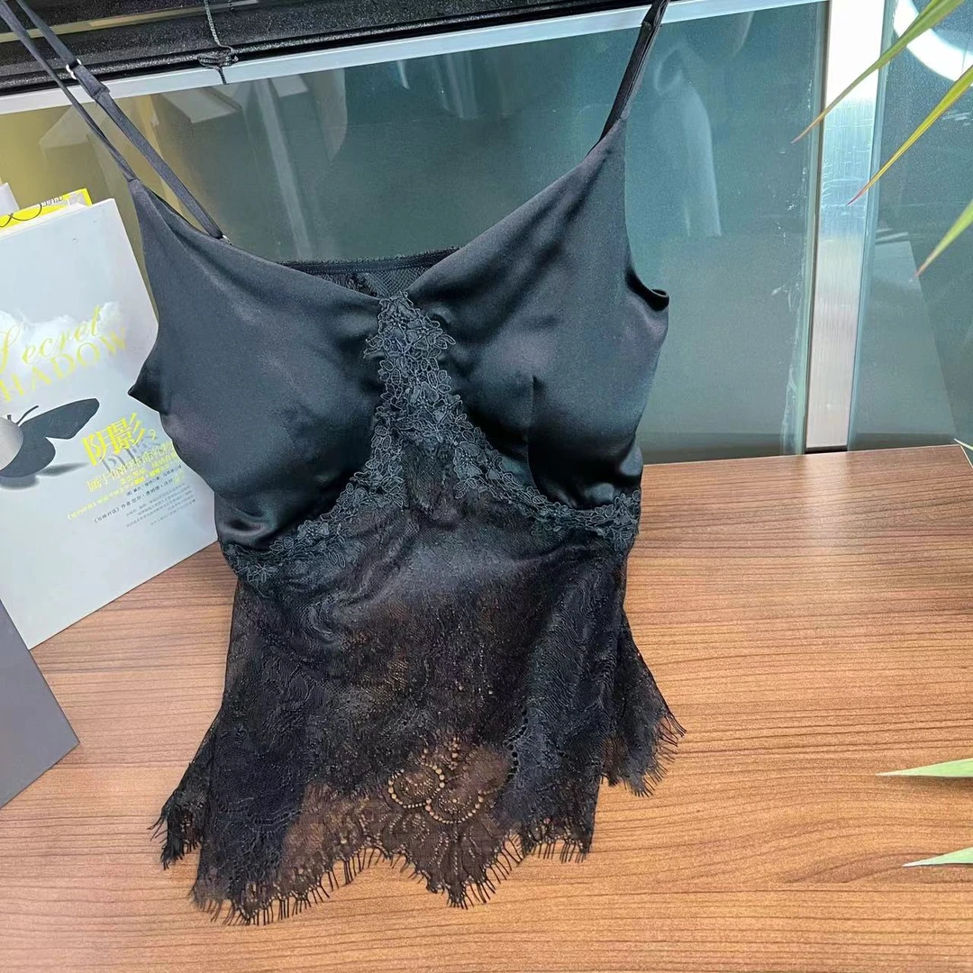 【日月禾 】100桑蚕丝时尚性感镂空蕾丝女士内搭单吊带T2161-1