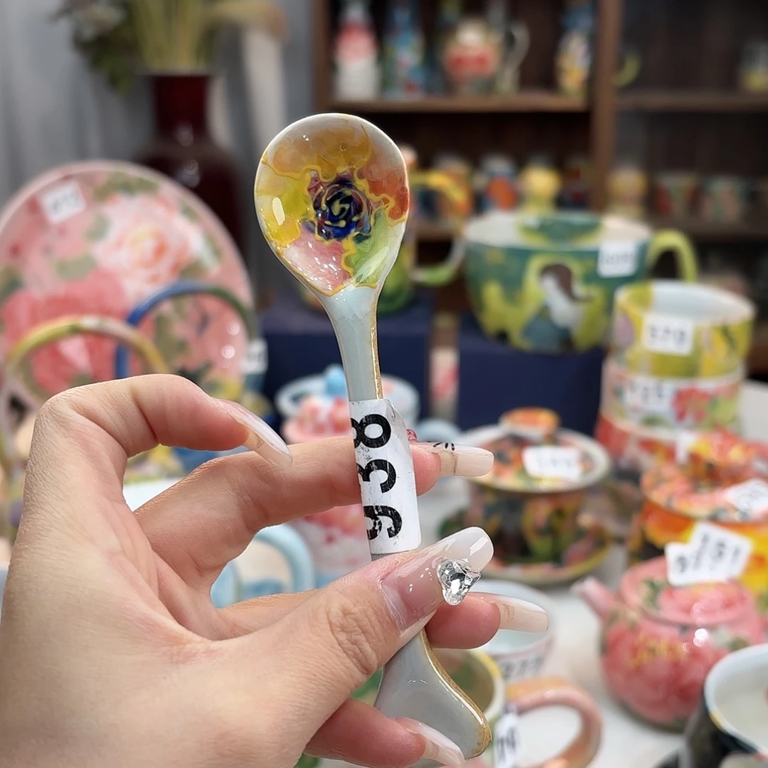 瓷片爱***店bgggggggghhhn