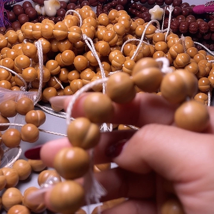 猴头核桃手串17尺寸镜面柯基屁桃手持全品无暇