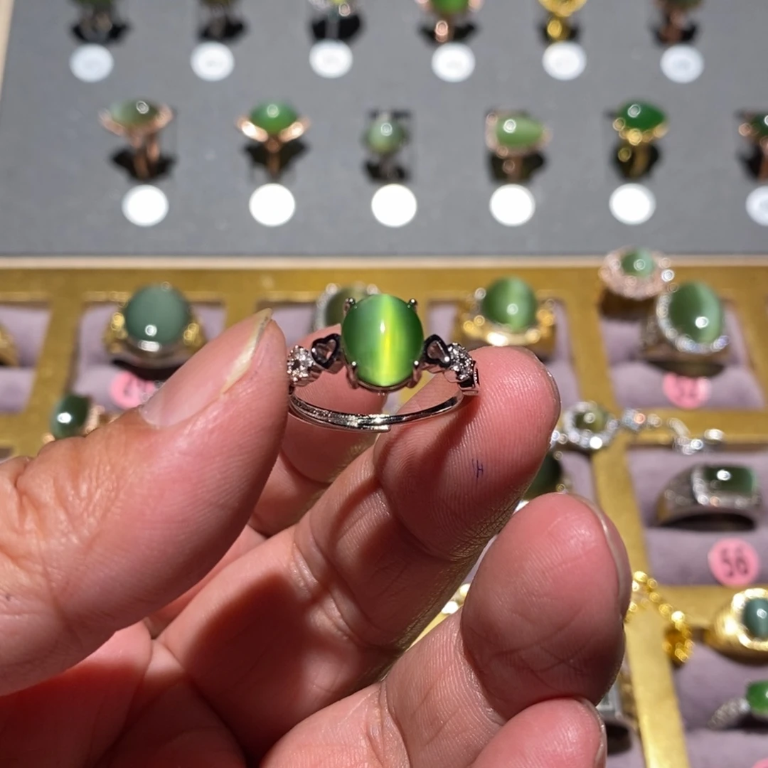 和田玉（碧玉）戒指未镶嵌画***峰