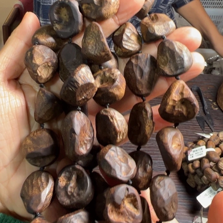 手串沉香莺歌绿母树93克卡18多样性发一串