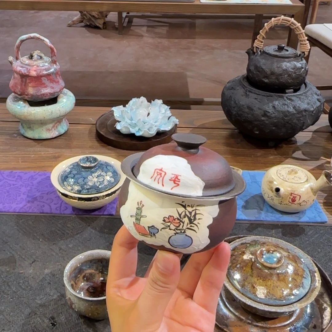 景德镇手作器皿了