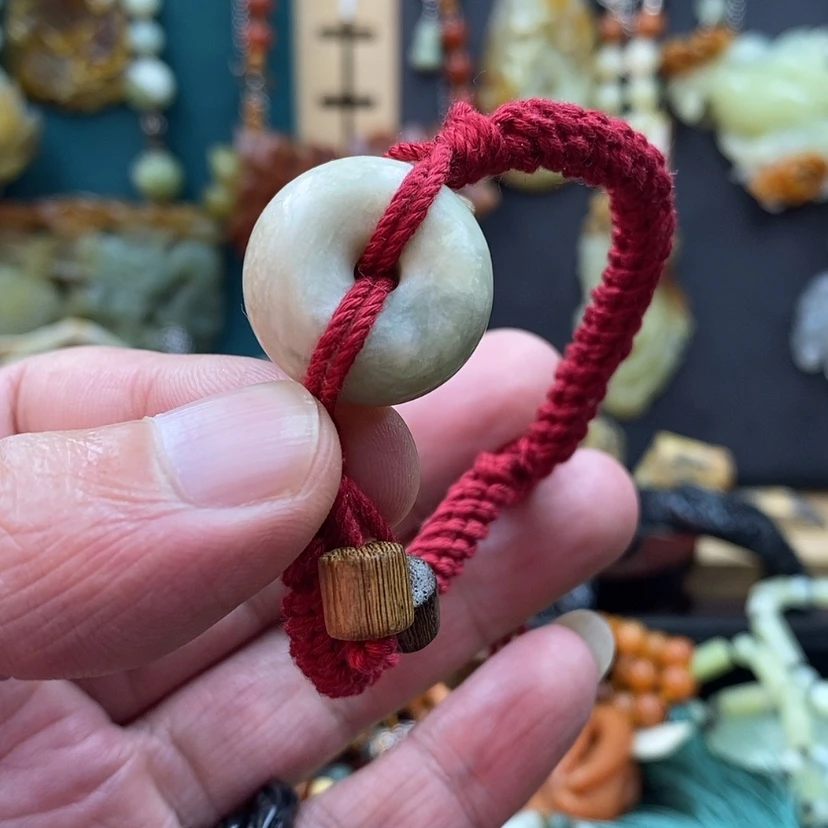 【闪购商品】蛇纹石玉手链未镶嵌曲**幽