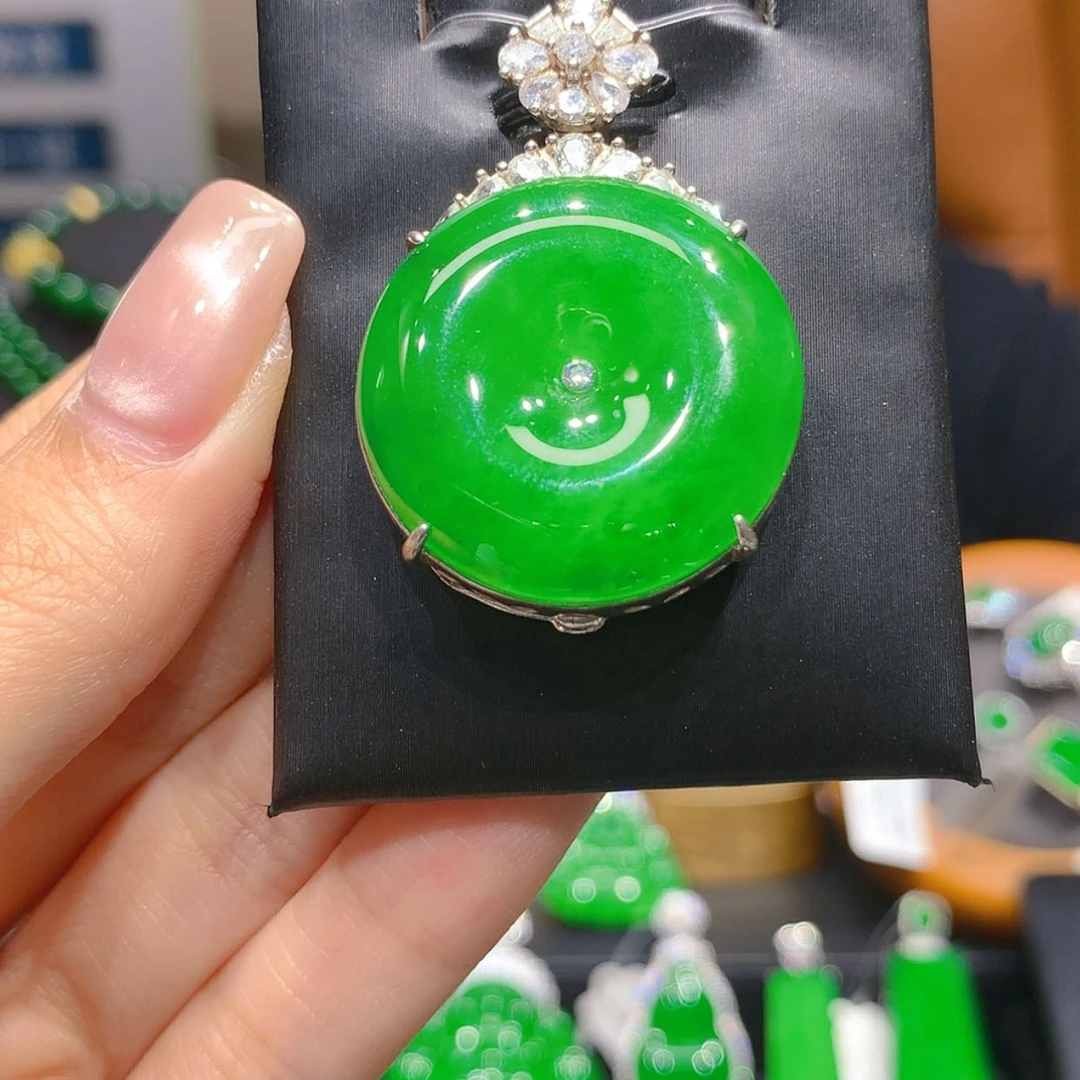 【闪购商品】颈饰银S925镶嵌翡翠5柒姐