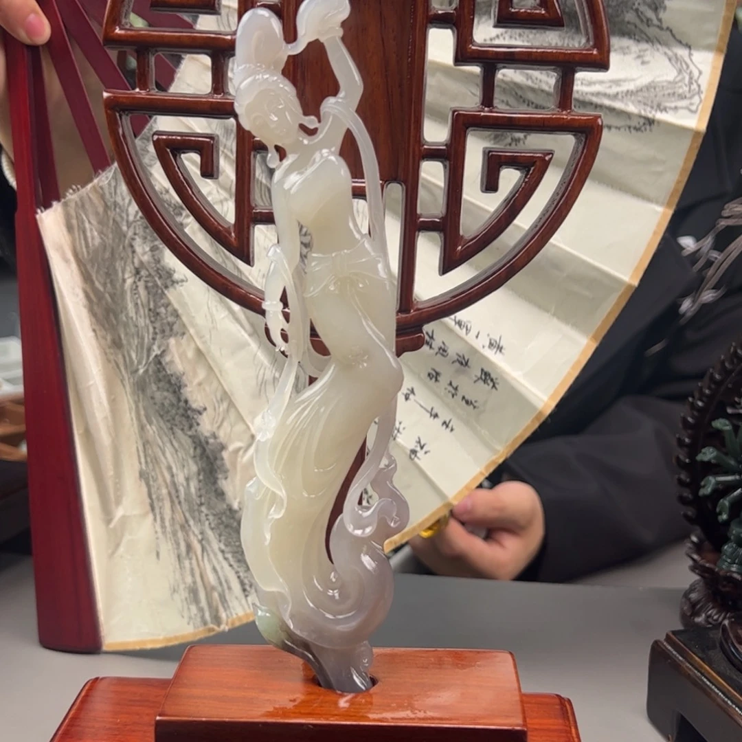 和田玉未镶嵌摆件