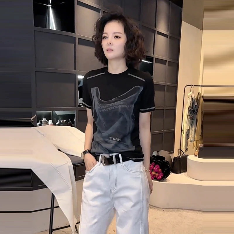 洋气减龄设计感时尚印花短袖t恤女夏季修身显瘦休闲百搭半袖上衣