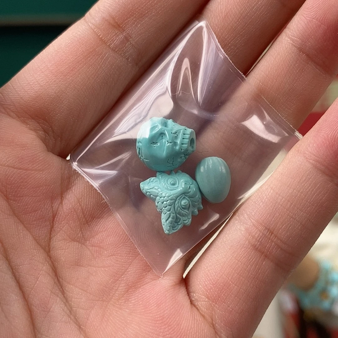 绿松石未镶嵌珠宝奇石