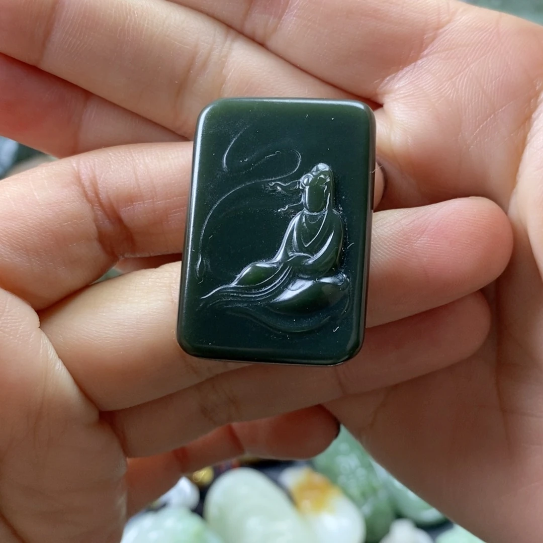 未镶嵌和田玉挂件