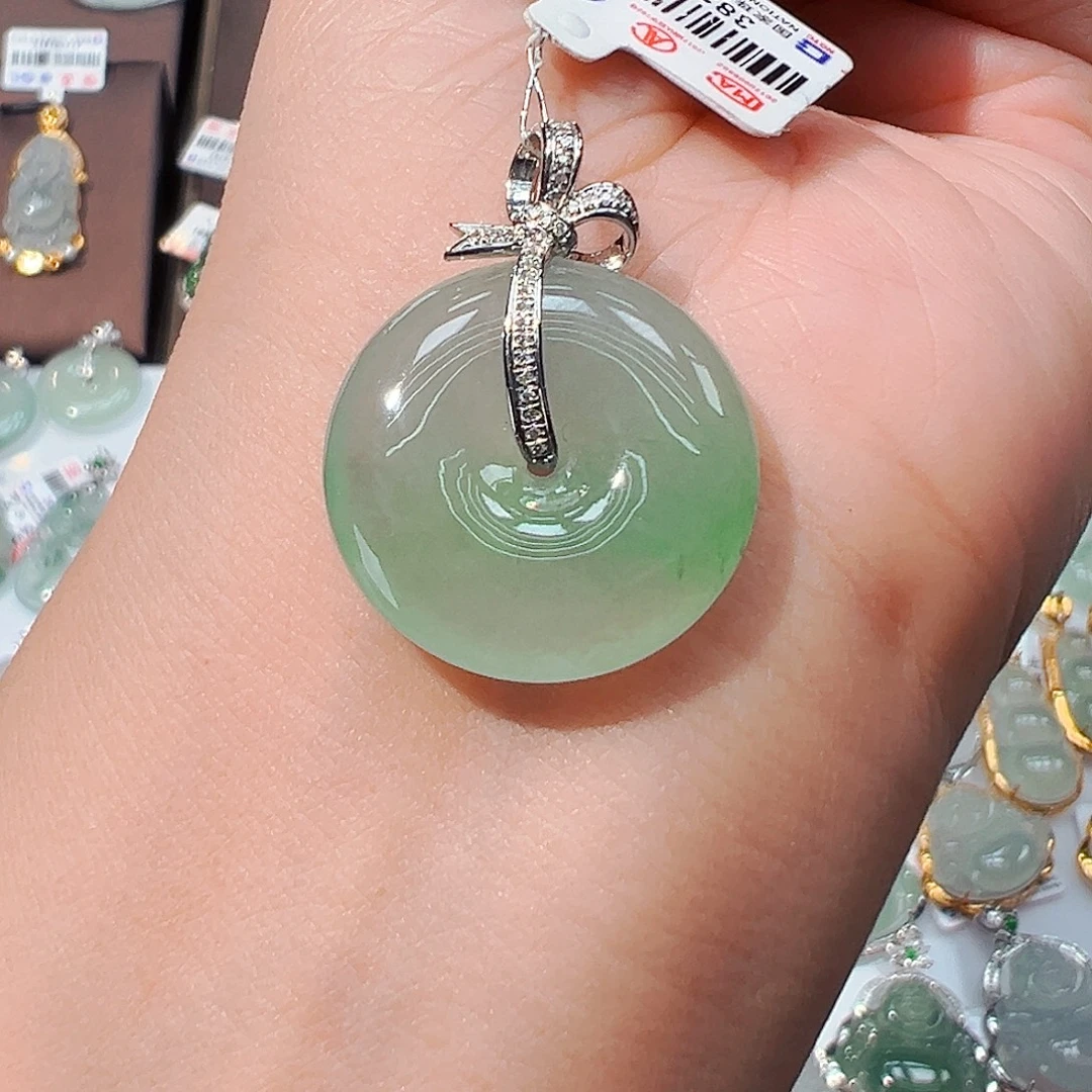 翡翠18K金镶嵌吊坠(不含链)平安扣