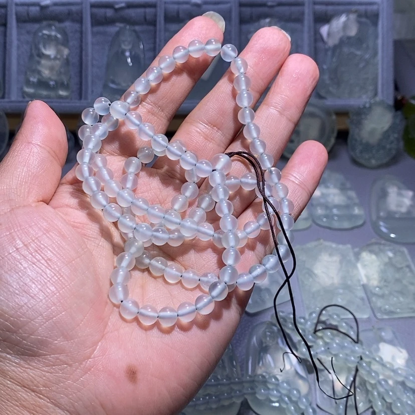 【闪购商品】岫玉未镶嵌颈饰雷****