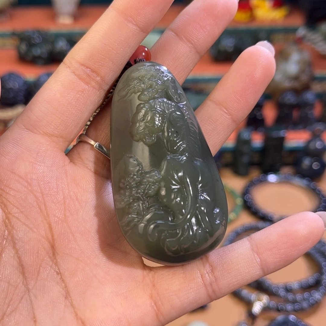 和田玉未镶嵌挂件