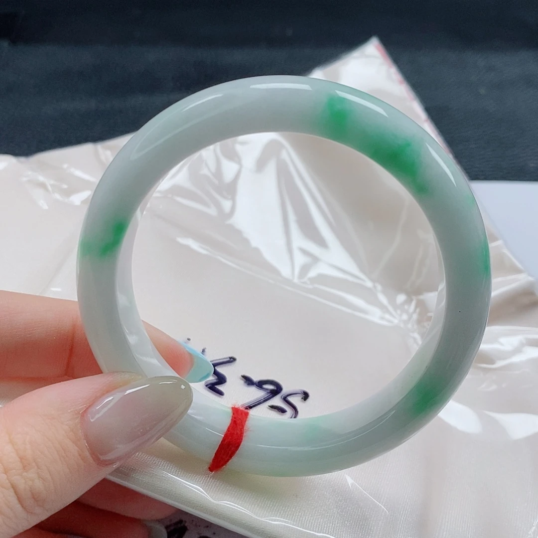 【闪购商品】未镶嵌手镯翡翠466号