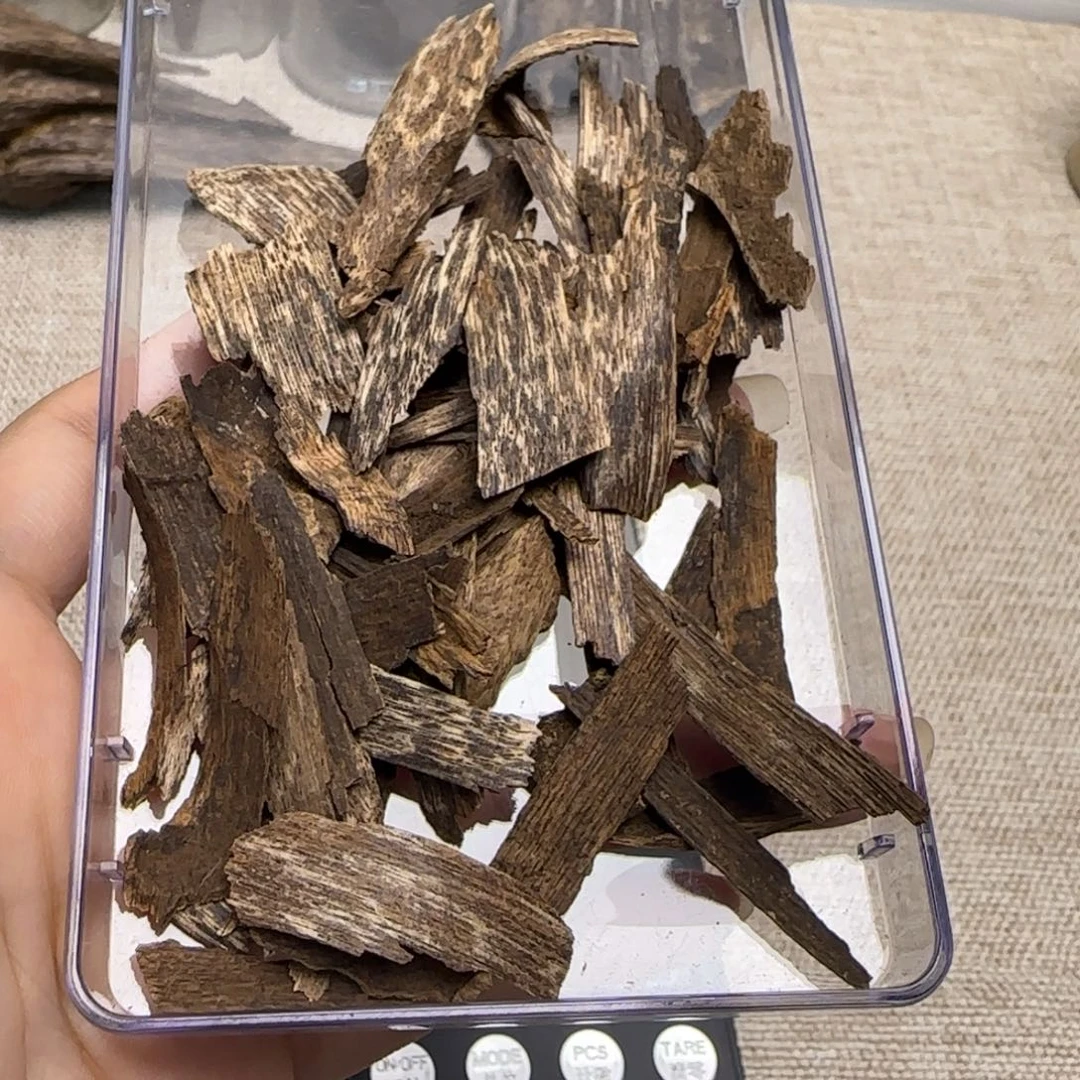 香榧木海南沉水碎料10克