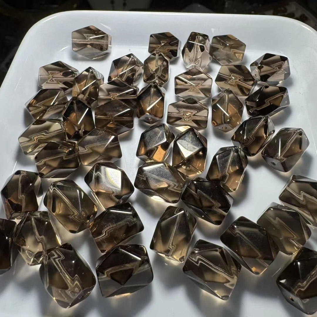 天然全净茶水晶六角随行珠一个宽约12mm长约16mm
