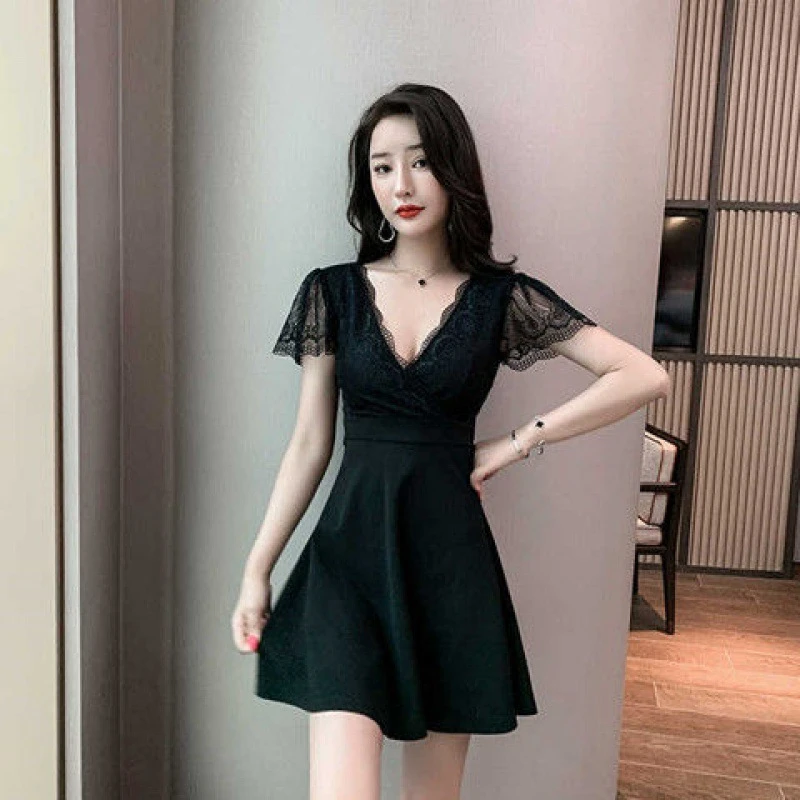 街头风性感工作服总店性感遮肚子连衣裙夜场显瘦短裙夜蕾丝V领低