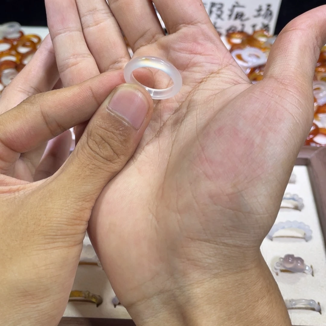 玛瑙/玉髓戒指合金304号港15 圈有瑕疵满9.9包邮