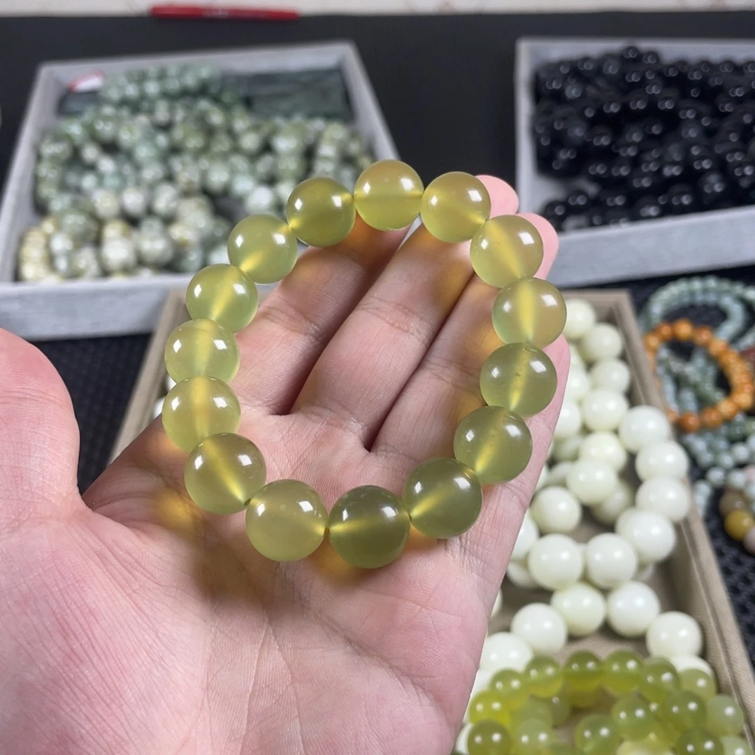 蛇纹石玉未镶嵌手链