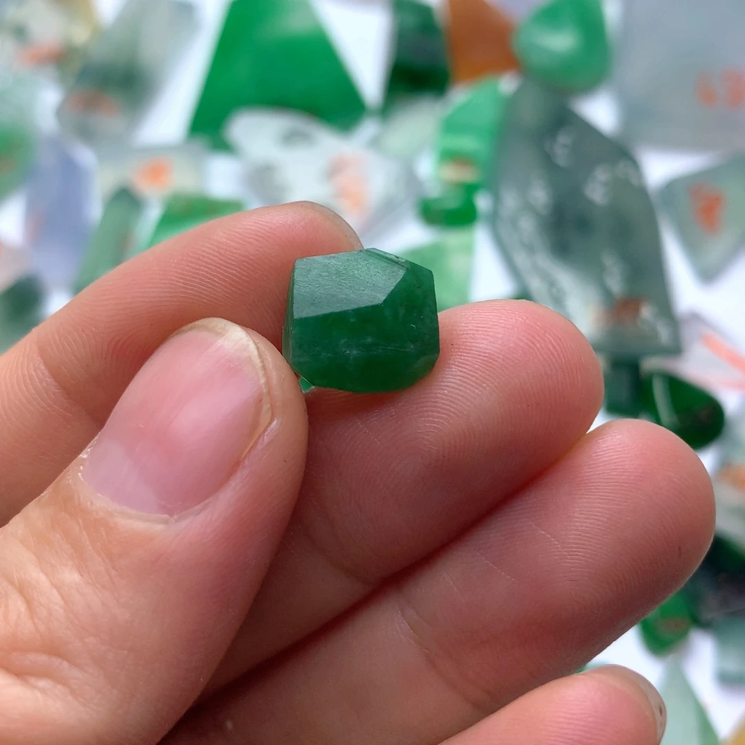 定制翡翠未镶嵌天然缅甸翡翠吊坠挂件