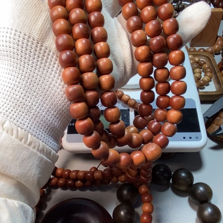 清***～檀香木老山檀香红肉1.0*1.1*108，焦糖奶甜香
