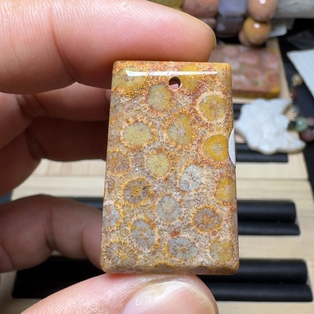 硅化玉未镶嵌纯天然色有机玉石保真色