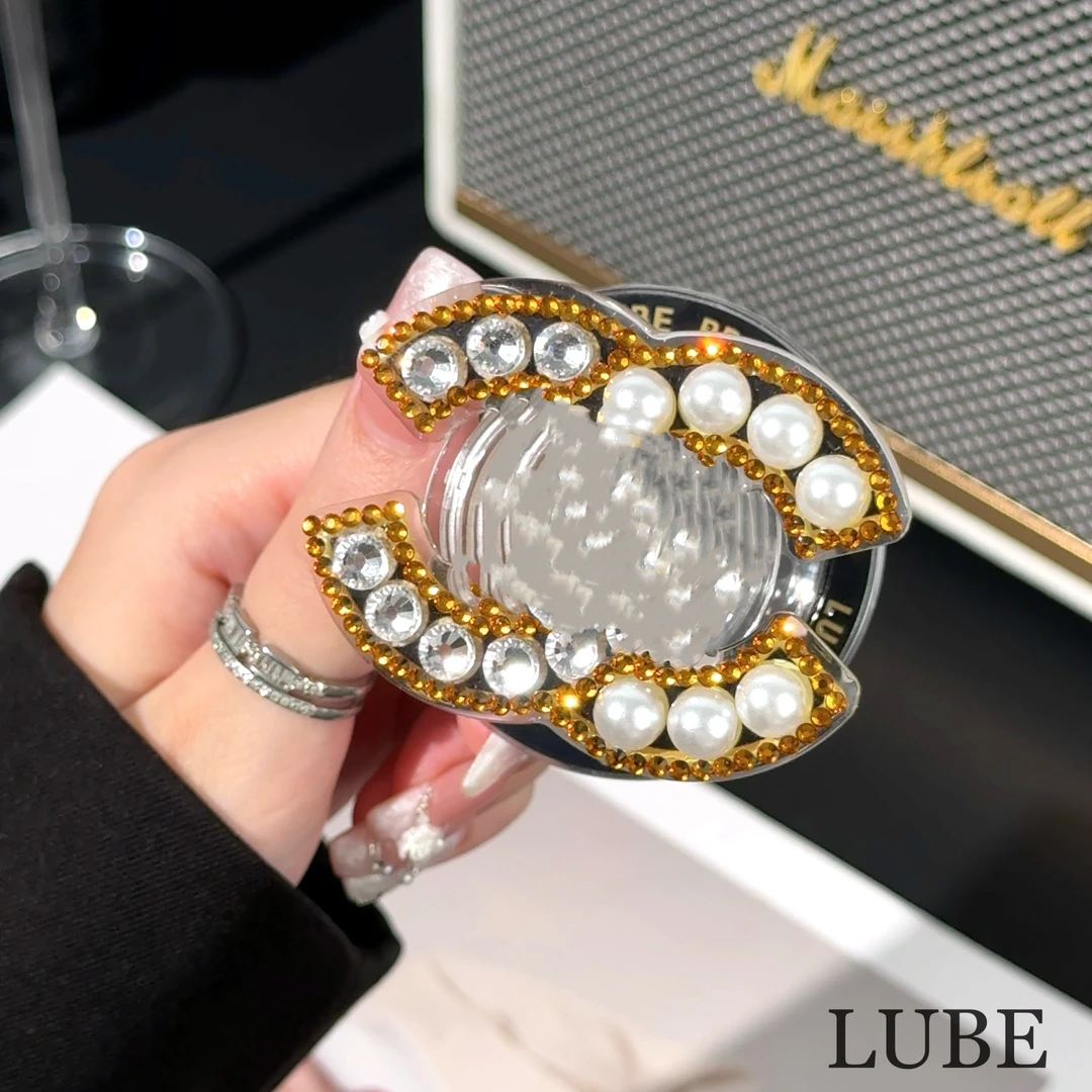 【典藏香香】歪歪施华洛高定手工钻磁吸支架适用于安卓苹果手机壳