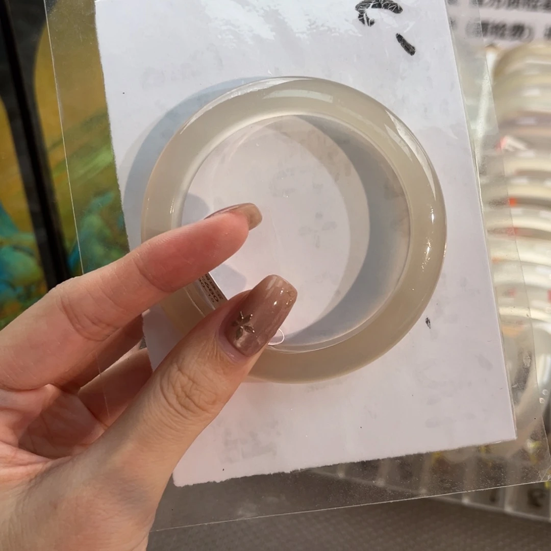 手镯玛瑙/玉髓未镶嵌花**圆