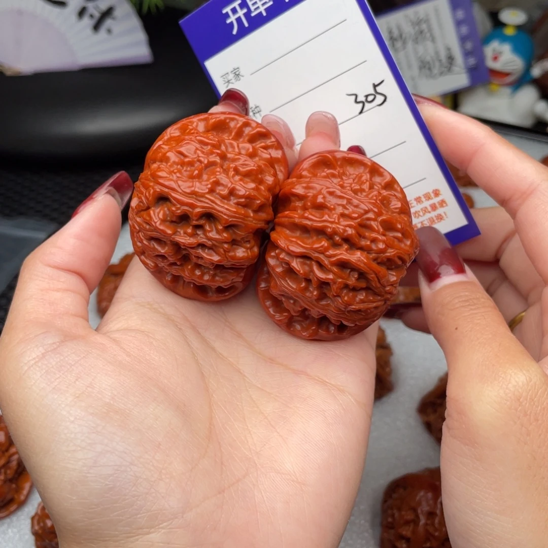 桃核把件47白狮子305