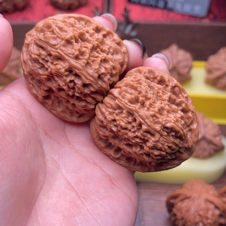 桃核吊坠40全品南疆石 820