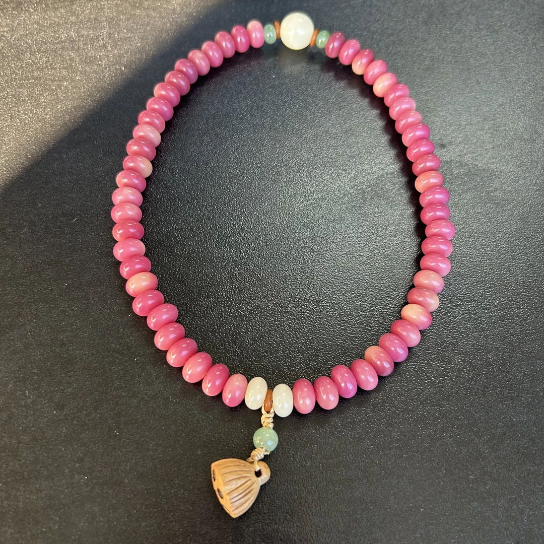 精美手串（无礼盒）14400