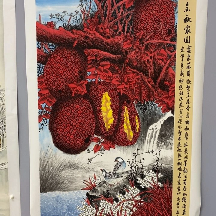 手绘作品等多种形式进行