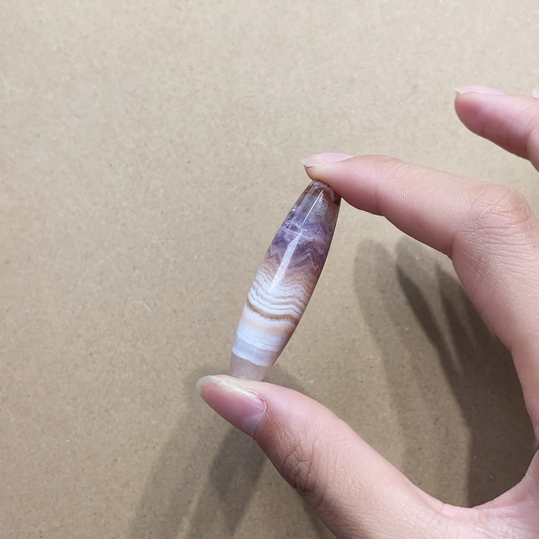 B***、玛瑙/玉髓未镶嵌颈饰