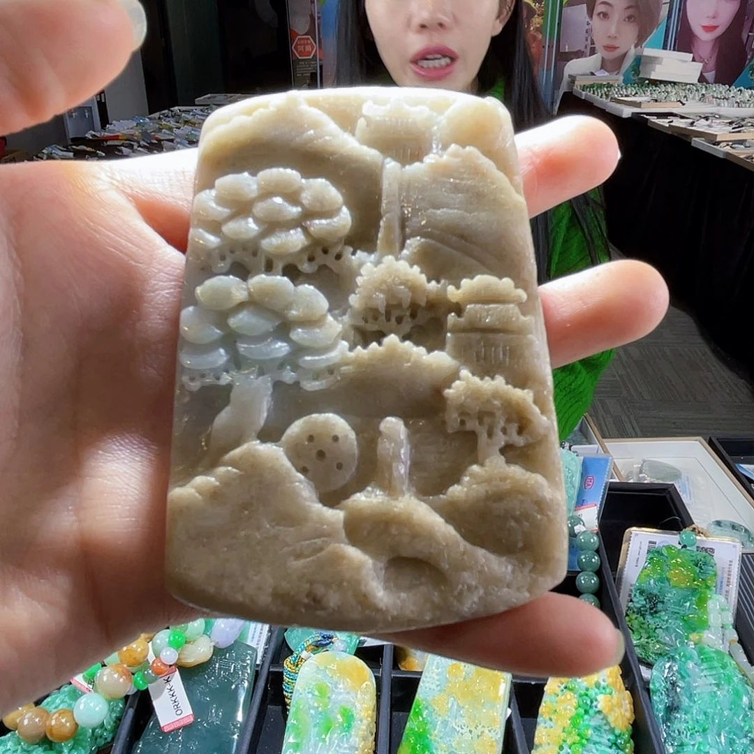 颈饰未镶嵌翡翠翡翠